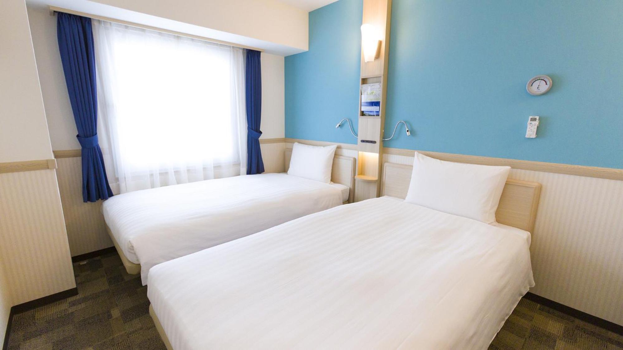 Toyoko Inn Toyota Shi Ekimae Quarto foto